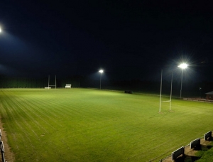 Giá đèn led sân bóng đá mini – báo giá đèn led dùng sân bóng đá mini